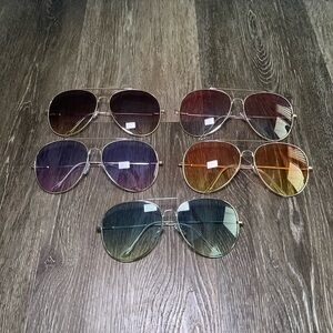 Oversized Gradient Aviator Sunglasses